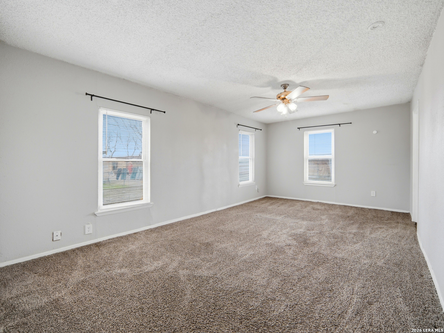 305 Toepperwein Road Converse TX 78109
