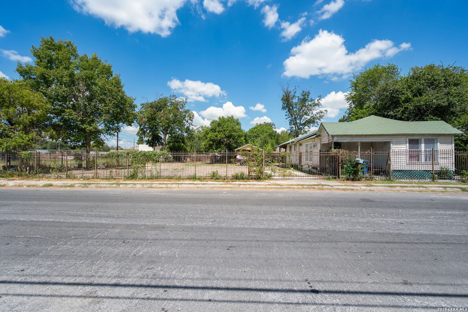 438 S San Dario Avenue San Antonio TX 78237