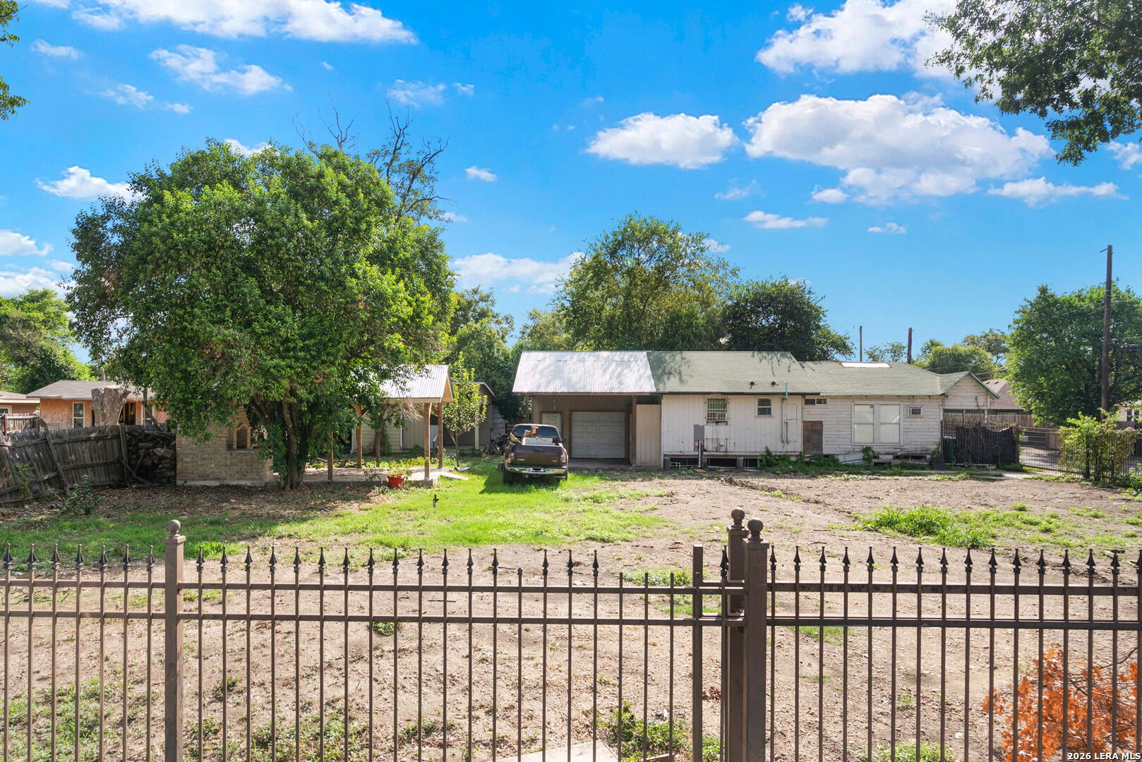 438 S San Dario Avenue San Antonio TX 78237
