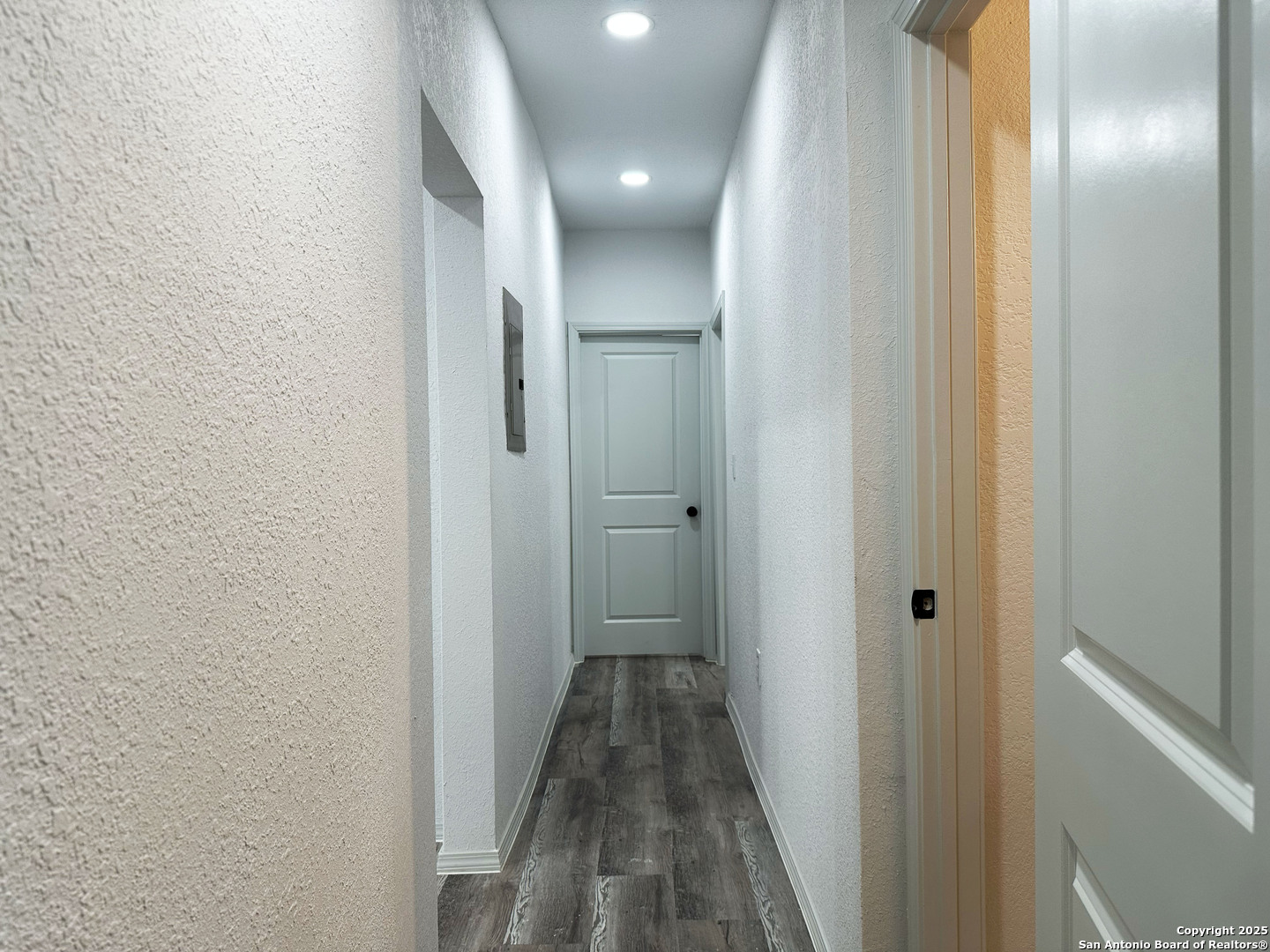 325 Robert E Lee San Antonio TX 78214