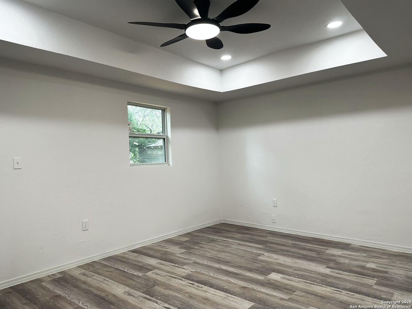 325 Robert E Lee San Antonio TX 78214