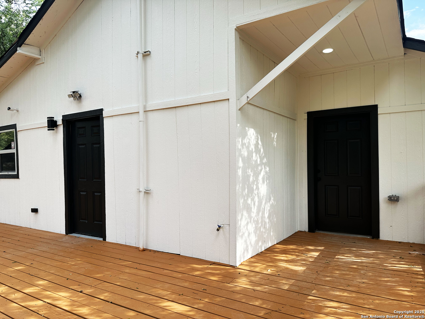 325 Robert E Lee San Antonio TX 78214