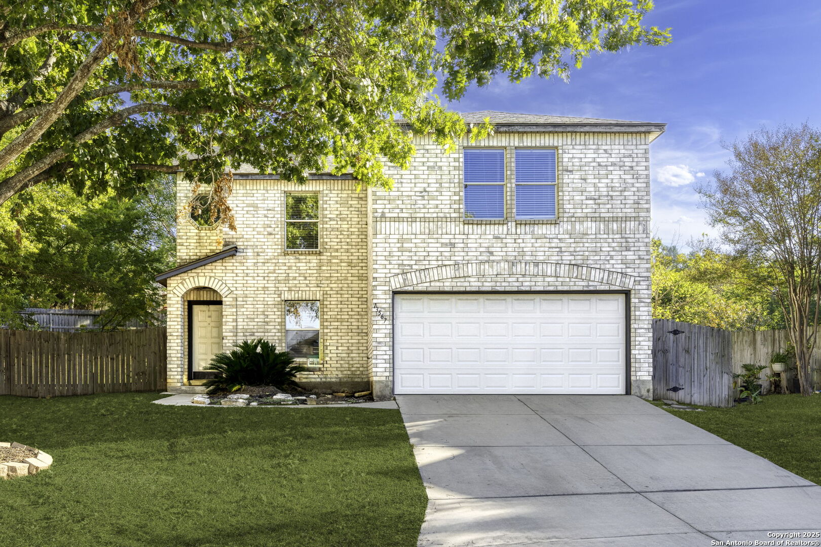 13567 Hickory Legend San Antonio TX 78247