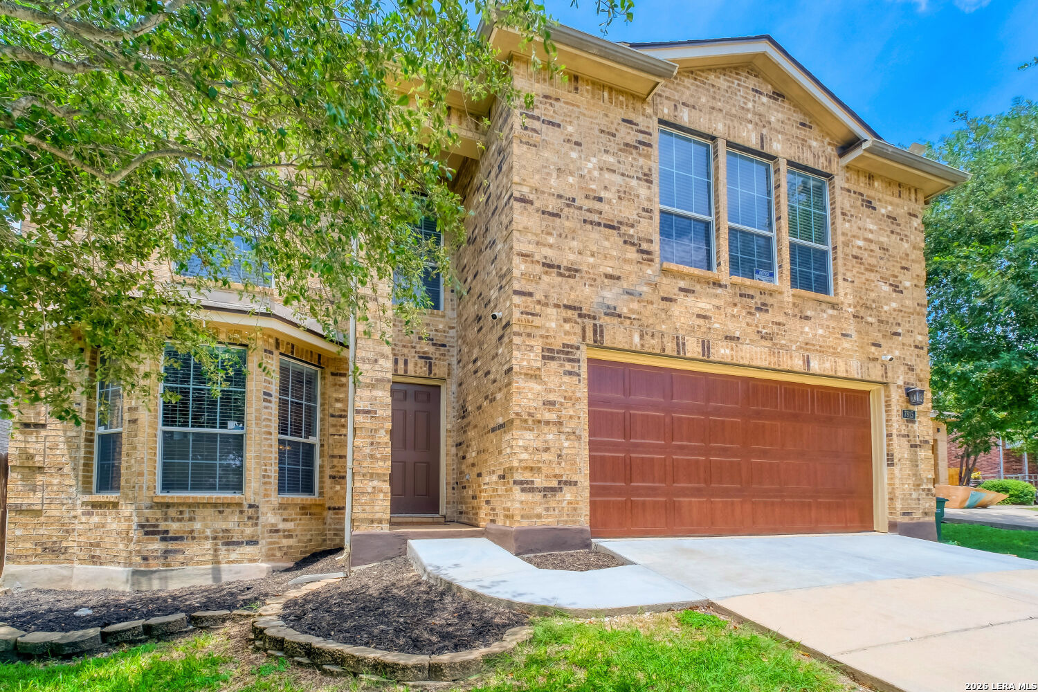 7815 Ironside Port San Antonio TX 78227