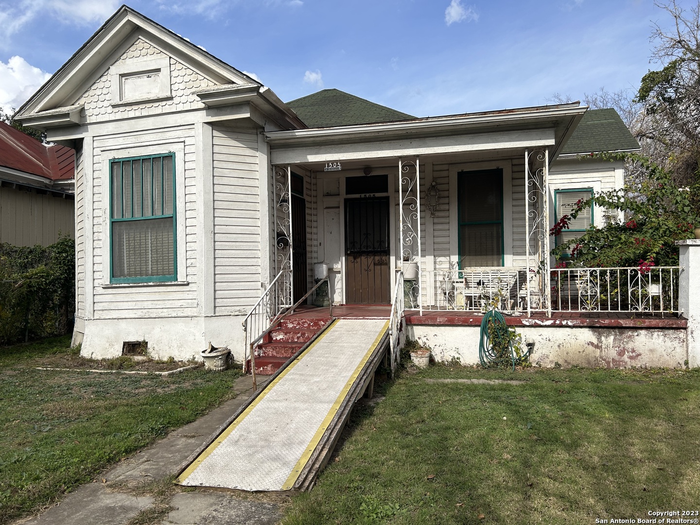 1505 Monterey Street San Antonio TX 78207