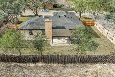 1431 Camellia New Braunfels TX 78130