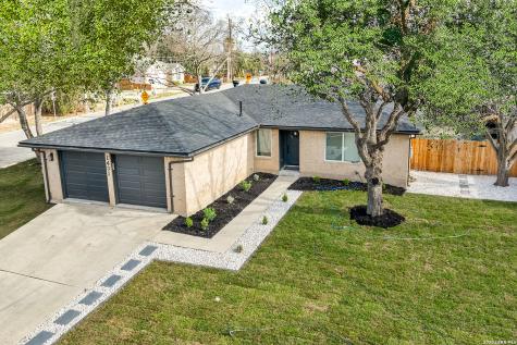 1431 Camellia New Braunfels TX 78130