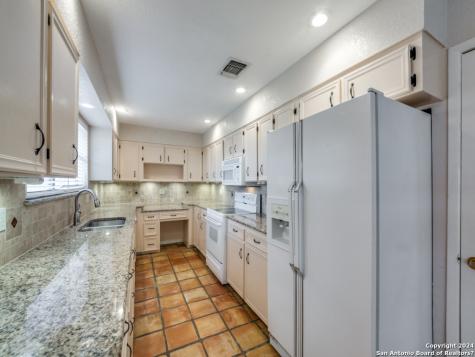 620 Lake Island Drive Canyon Lake TX 78133