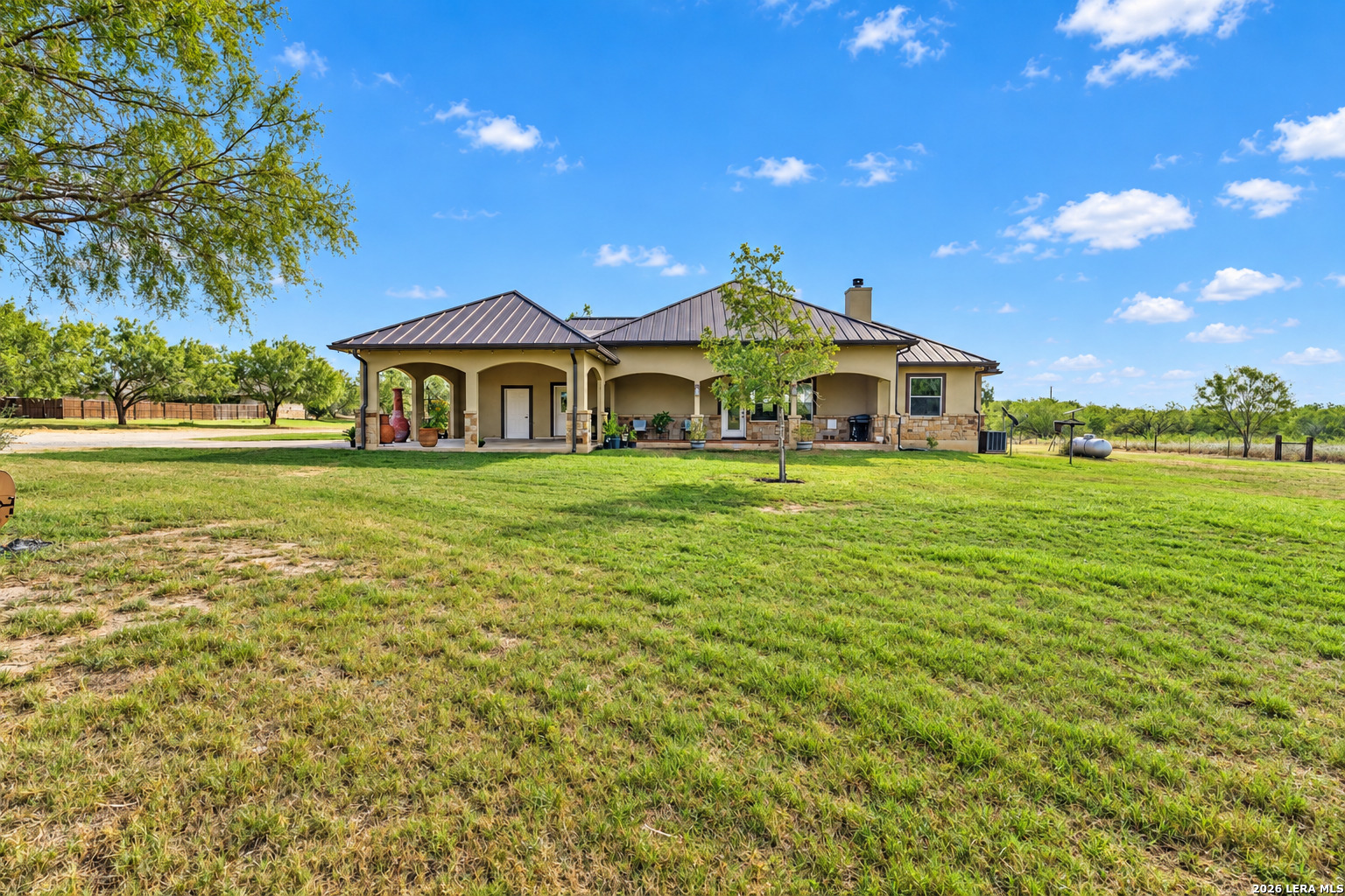 230 Casarez Road Pleasanton TX 78064