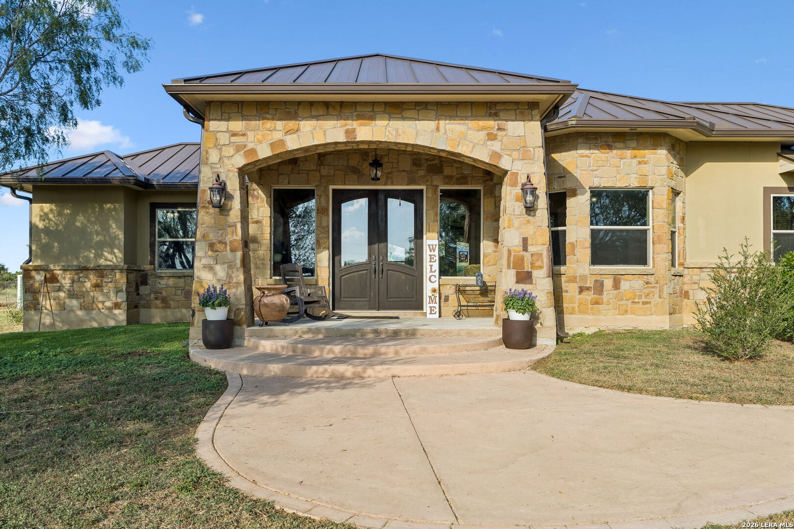230 Casarez Road Pleasanton TX 78064