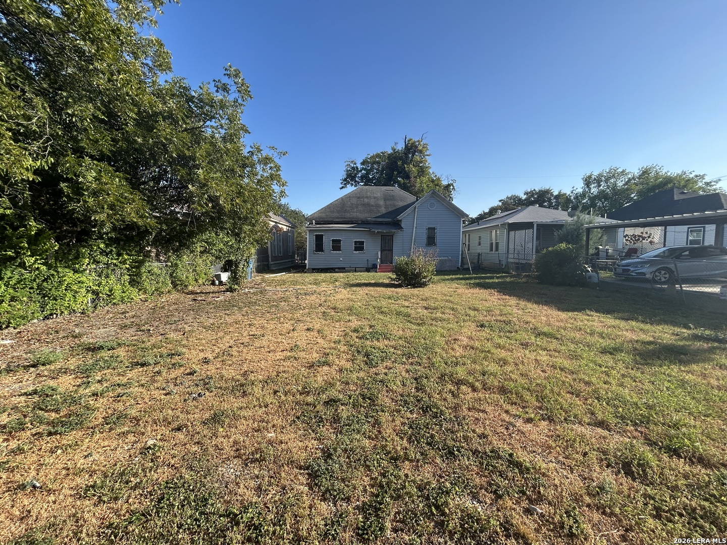 2419 W Houston Street San Antonio TX 78207