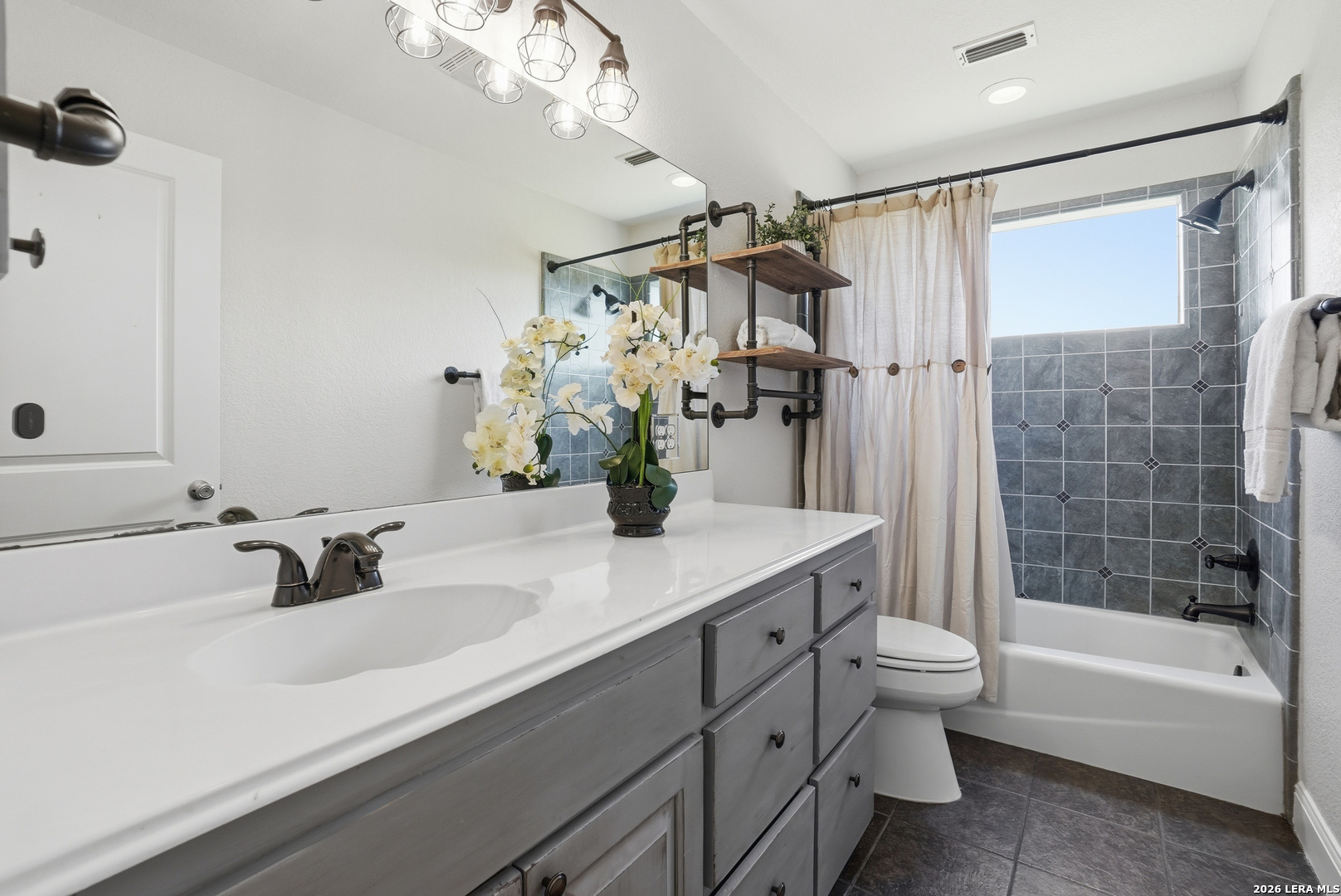 8 Walnut Grove Road Boerne TX 78006