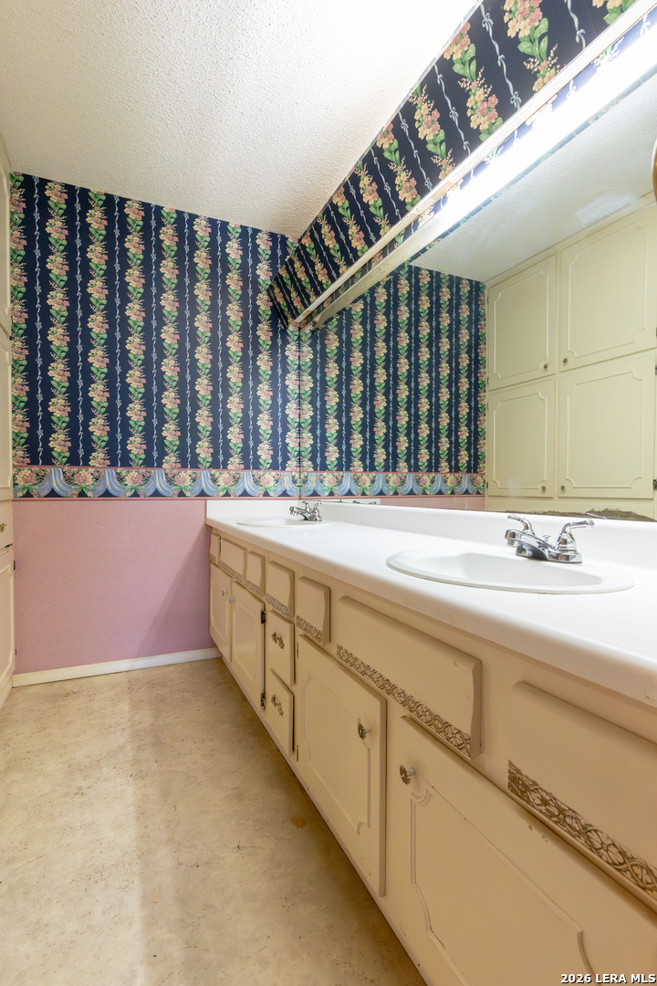 4118 Coughran Road Pleasanton TX 78064