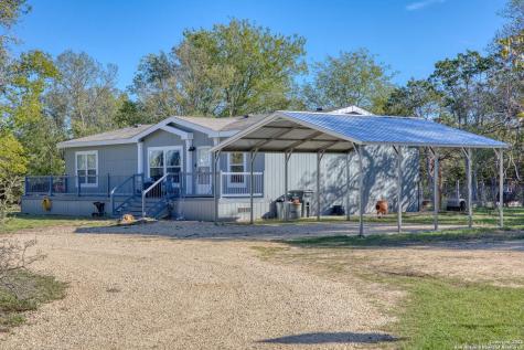 1540 Broad Oak Drive Bandera TX 78003
