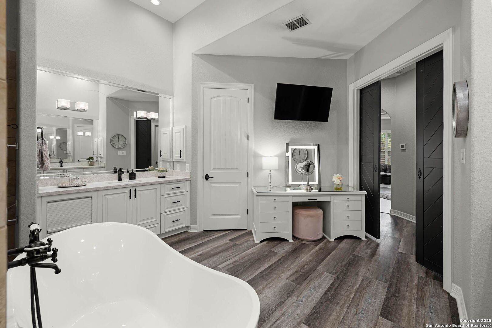 9807 Klein New Braunfels TX 78132
