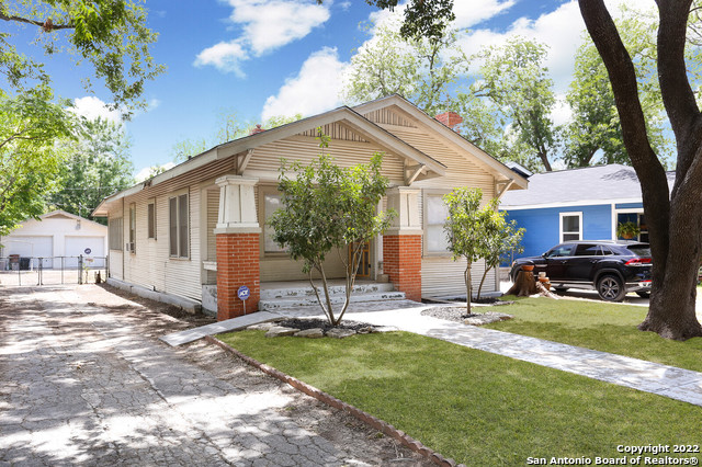 940 Kayton Avenue San Antonio TX 78210
