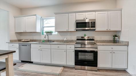 815 Waverly Avenue San Antonio TX 78201