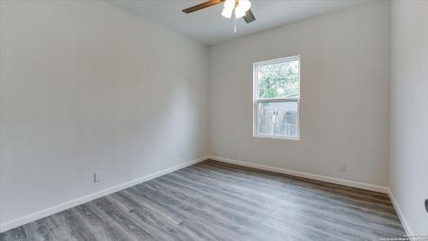 815 Waverly Avenue San Antonio TX 78201