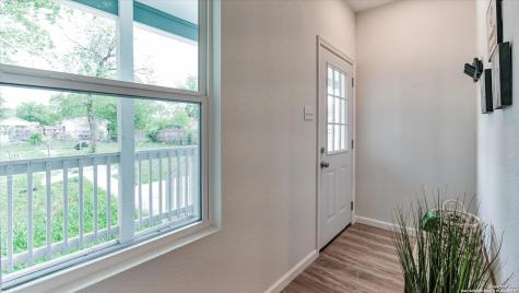 815 Waverly Avenue San Antonio TX 78201