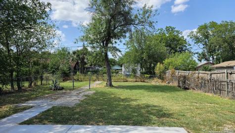 815 Waverly Avenue San Antonio TX 78201