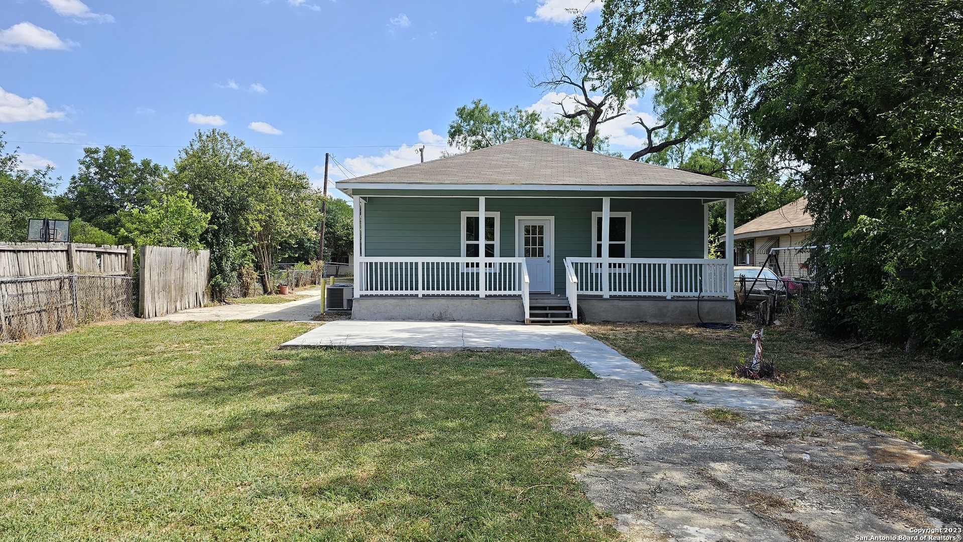 815 Waverly Avenue San Antonio TX 78201
