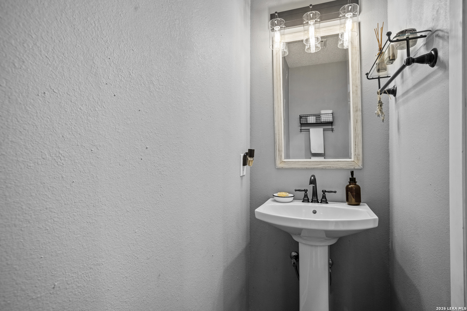 16810 Cedar Tree San Antonio TX 78247