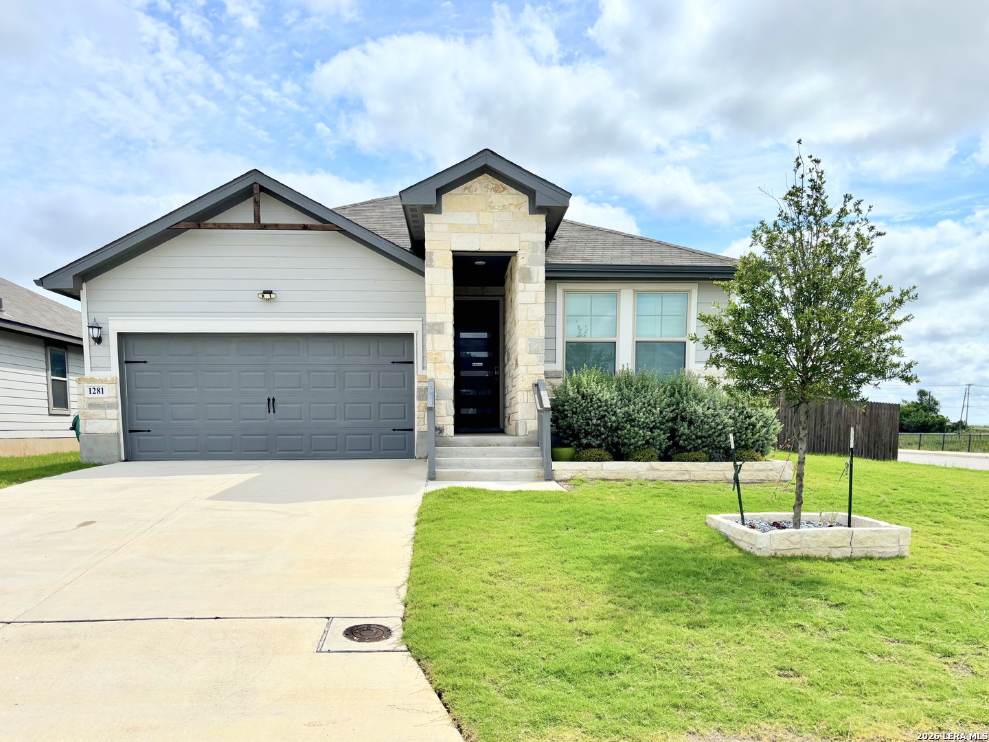 1281 Carl Glen New Braunfels TX 78130