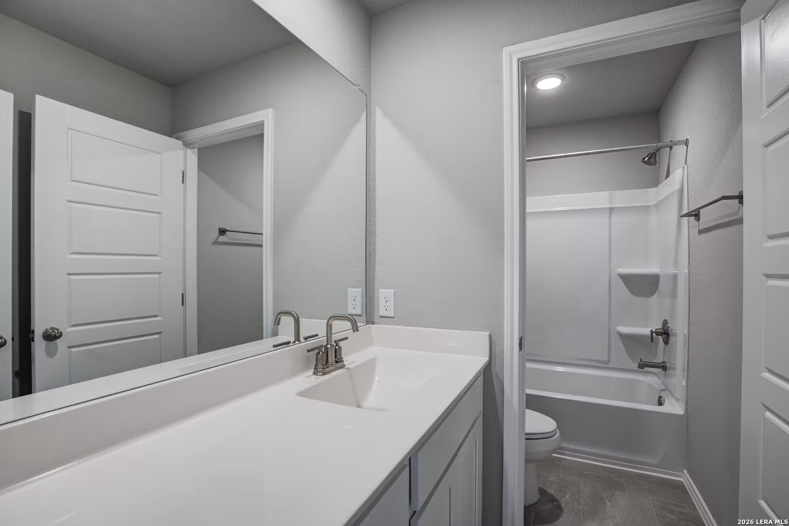 4927 Mala Vida San Antonio TX 78222