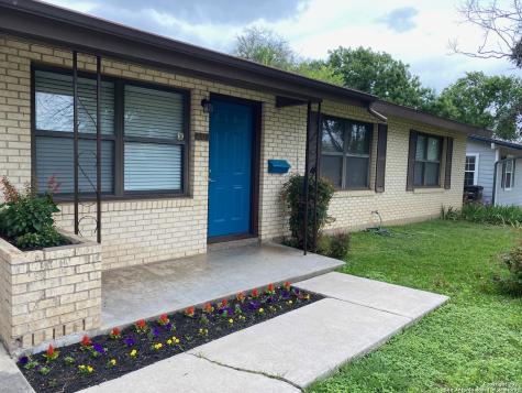 467 Maplewood Lane San Antonio TX 78216