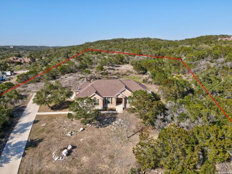 1544 County Road 2801 Mico TX 78056