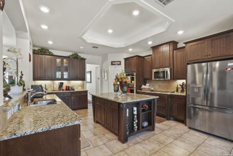 1544 County Road 2801 Mico TX 78056