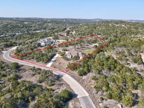 1544 County Road 2801 Mico TX 78056
