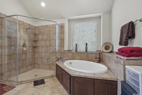 1544 County Road 2801 Mico TX 78056