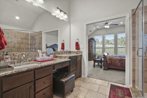 1544 County Road 2801 Mico TX 78056