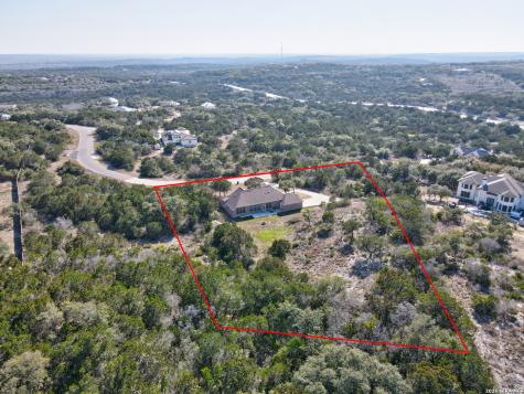 1544 County Road 2801 Mico TX 78056