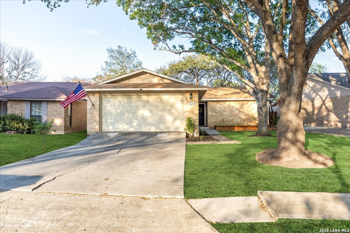 13214 Larkbrook Street San Antonio TX 78233