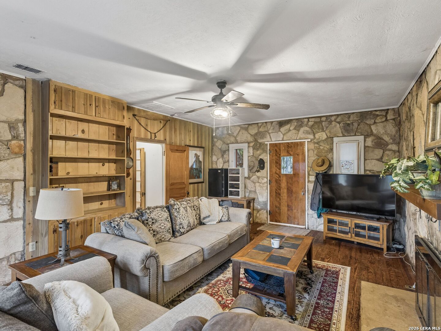 19592 Bluehill Pass Helotes TX 78023