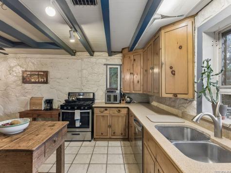 19592 Bluehill Pass Helotes TX 78023