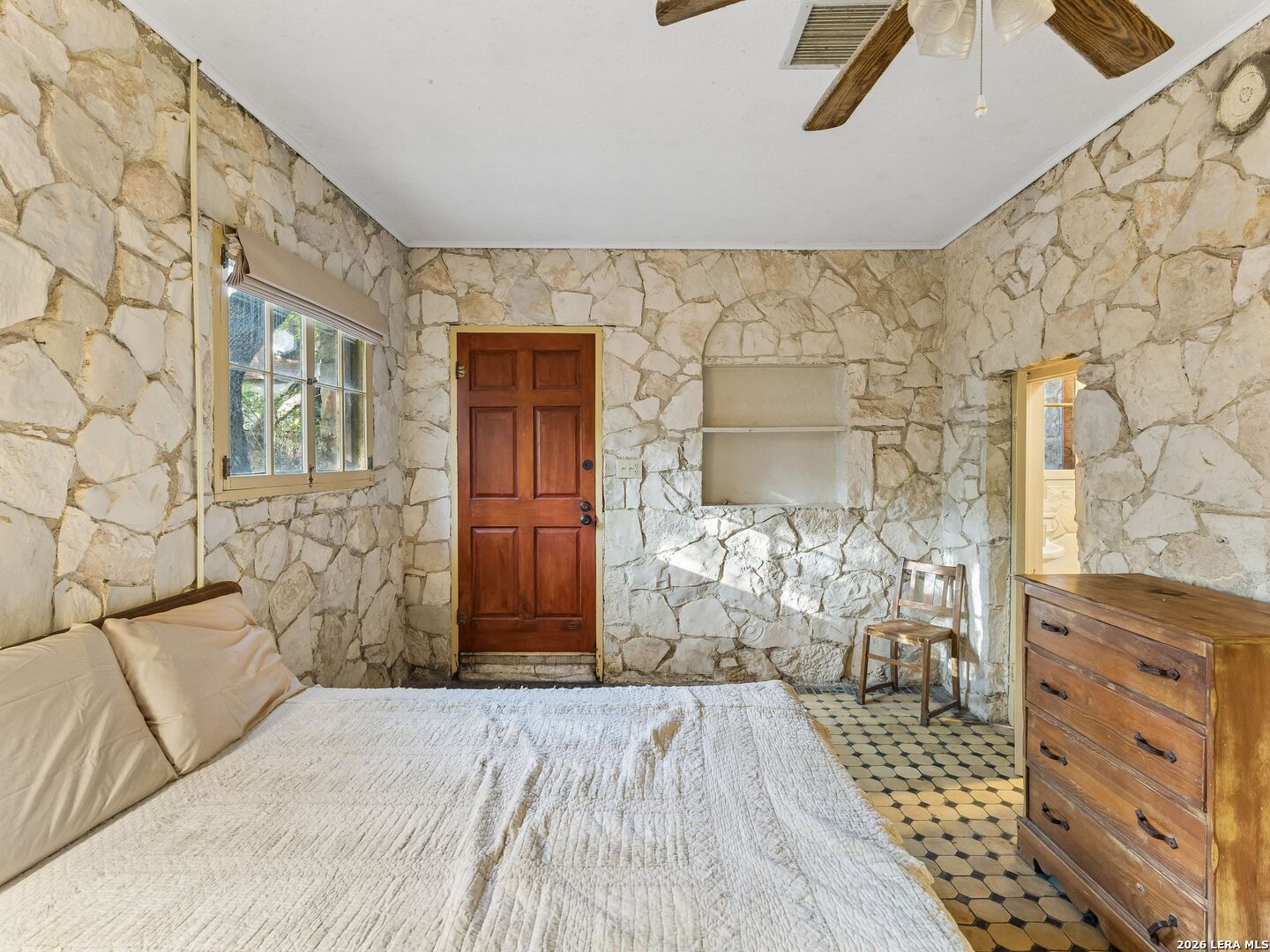19592 Bluehill Pass Helotes TX 78023