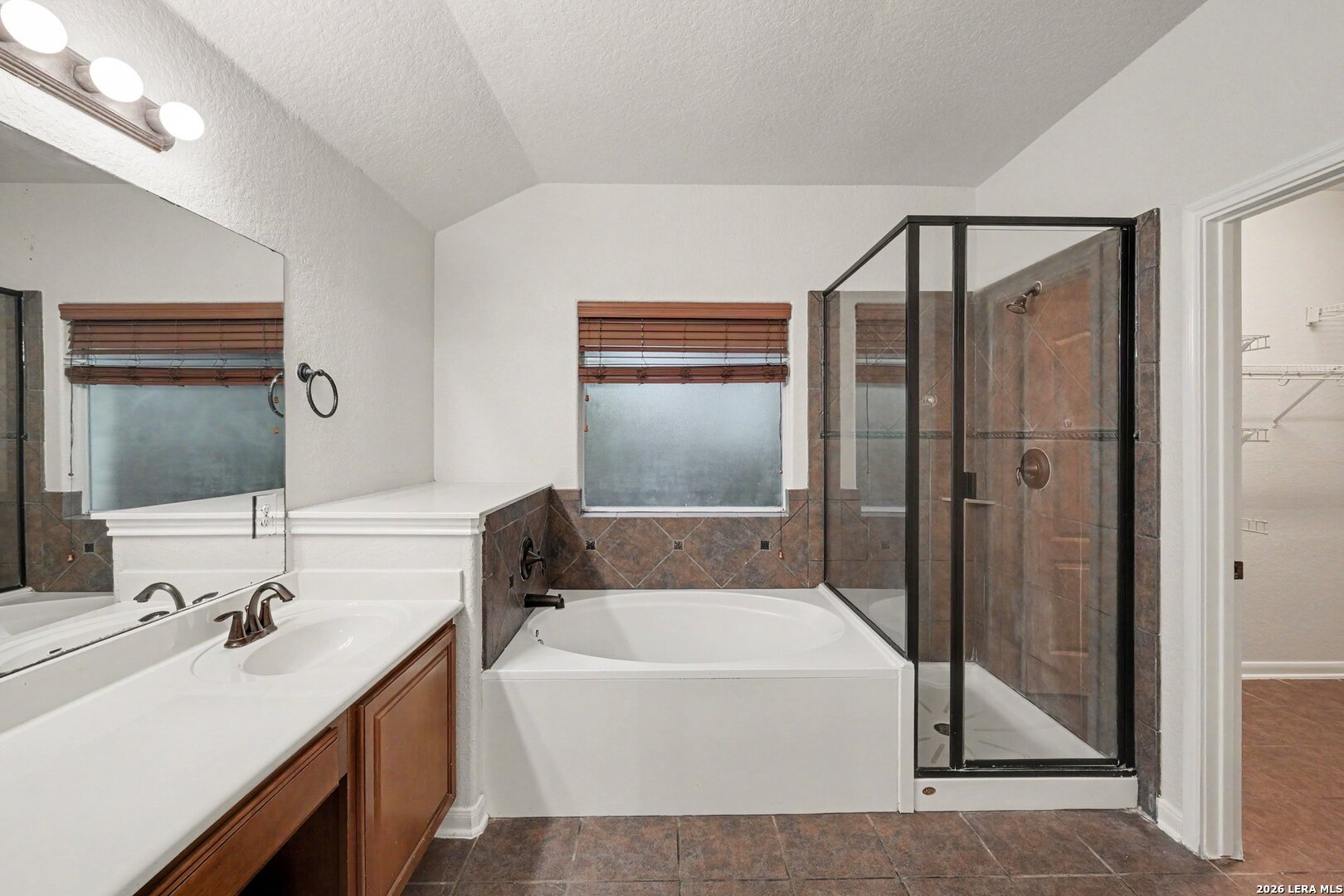 24807 Catalan Cliff San Antonio TX 78261