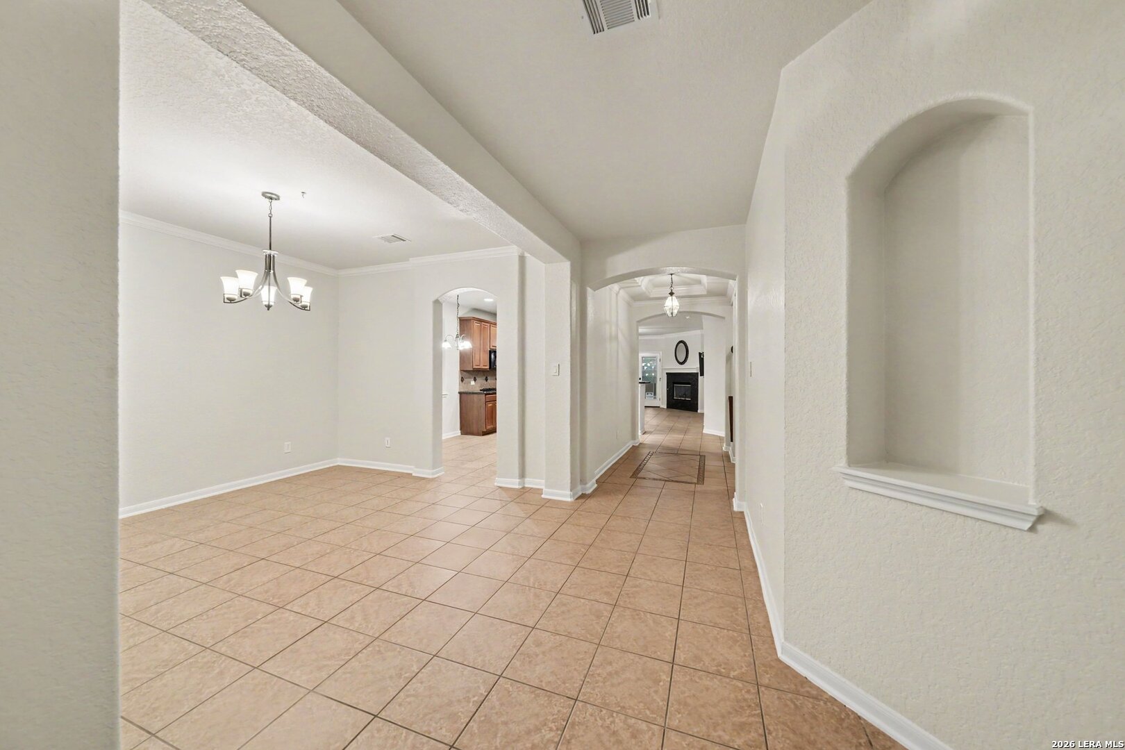 24807 Catalan Cliff San Antonio TX 78261