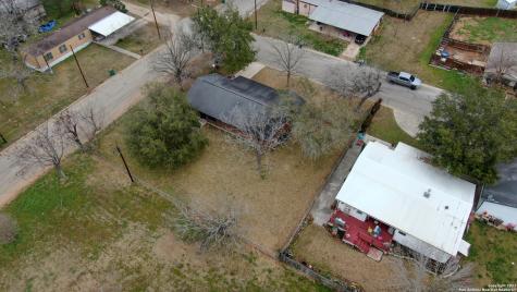 208 E Mayer Street Stockdale TX 78160