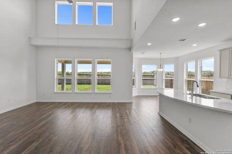 138 Annette Drive Castroville TX 78009