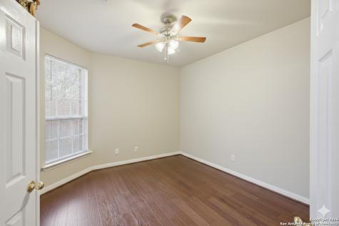 1402 Mesa Creek San Antonio TX 78258