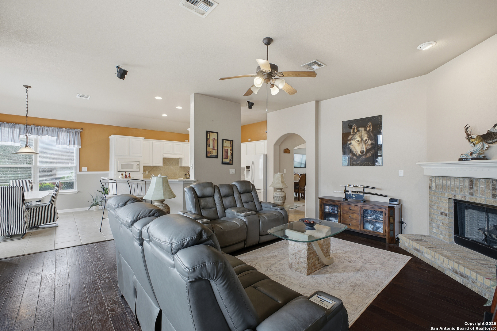 1402 Mesa Creek San Antonio TX 78258