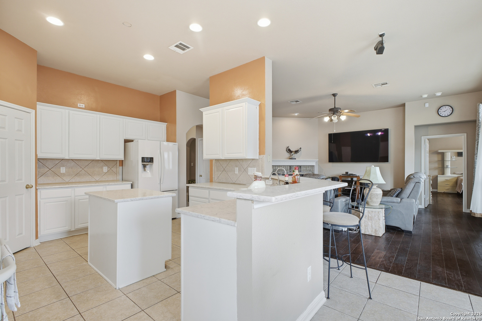 1402 Mesa Creek San Antonio TX 78258