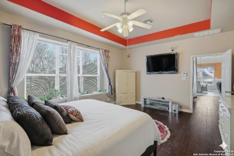1402 Mesa Creek San Antonio TX 78258