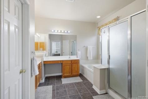 1402 Mesa Creek San Antonio TX 78258