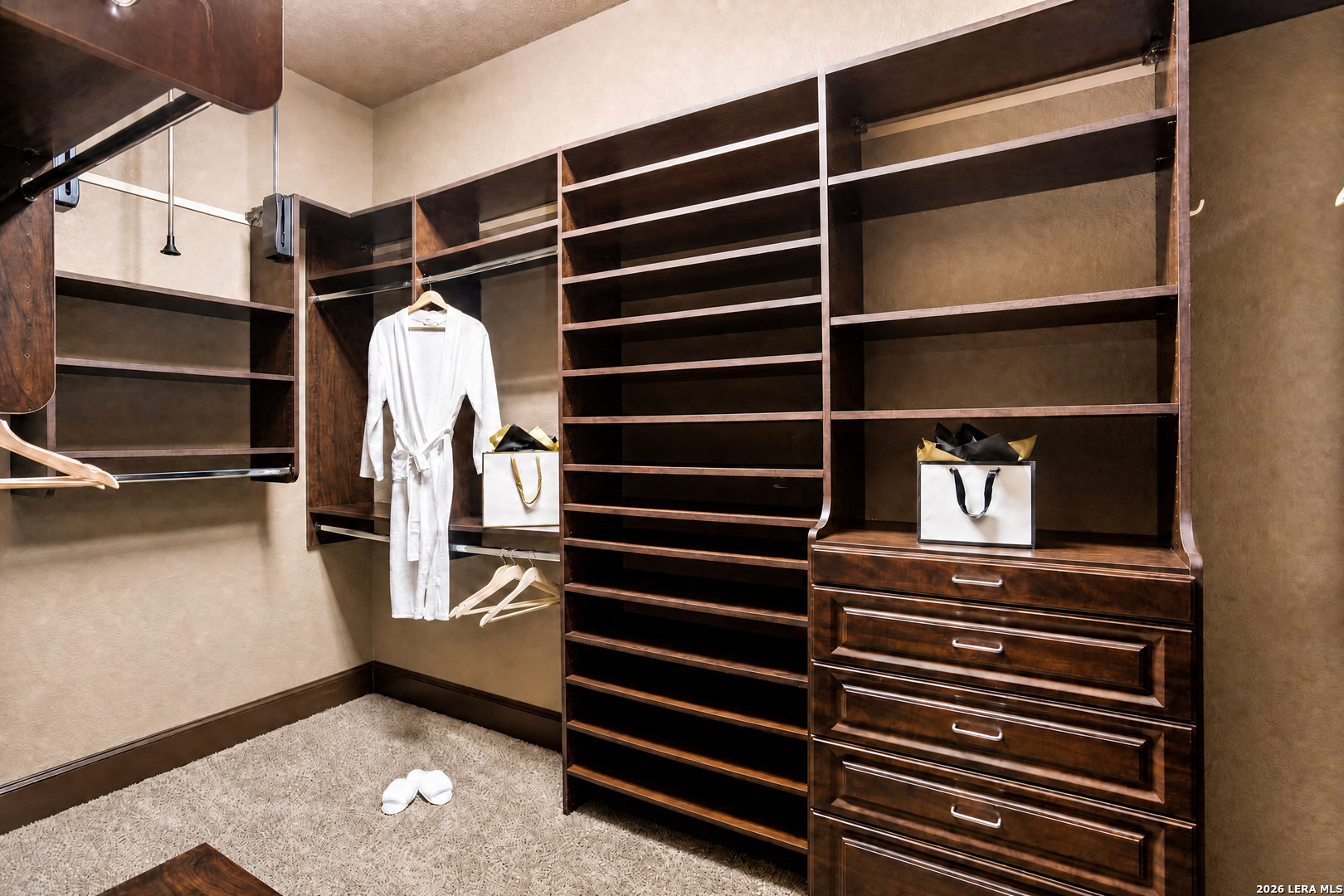7938 Colonial Woods Boerne TX 78015
