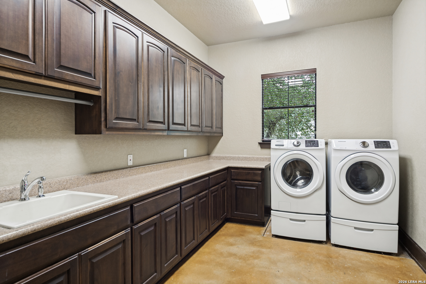 7938 Colonial Woods Boerne TX 78015